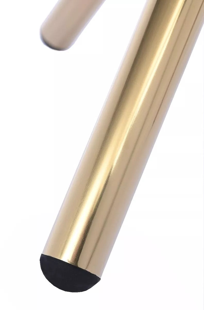 KAVOS STALIUKAS HOLLYWOOD