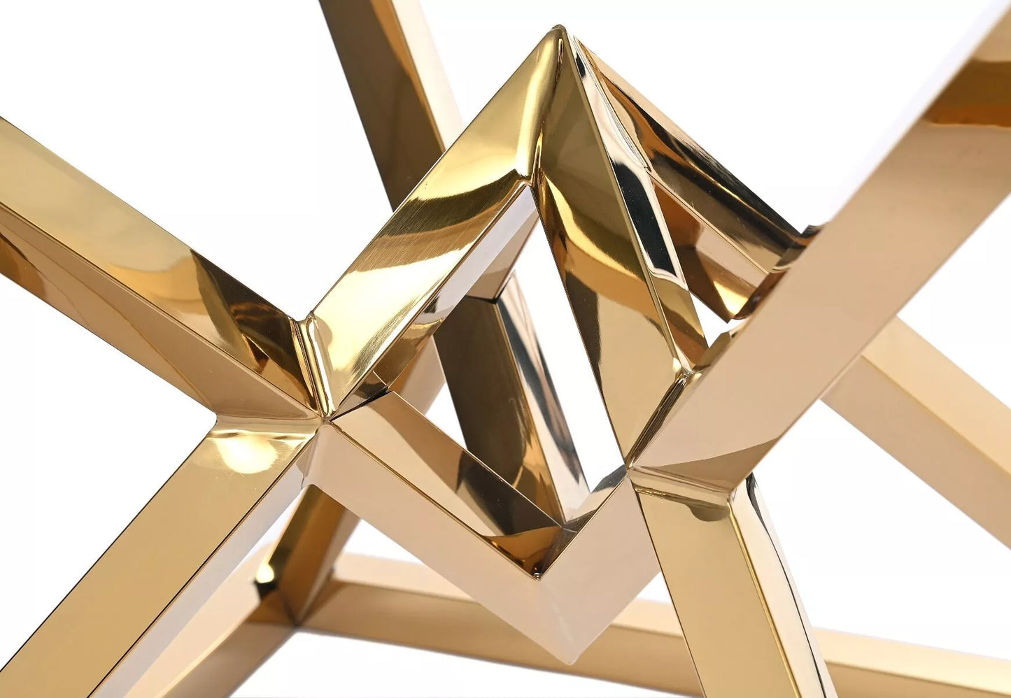 Labai unikalios, įspūdingos formos formos kavos stalas