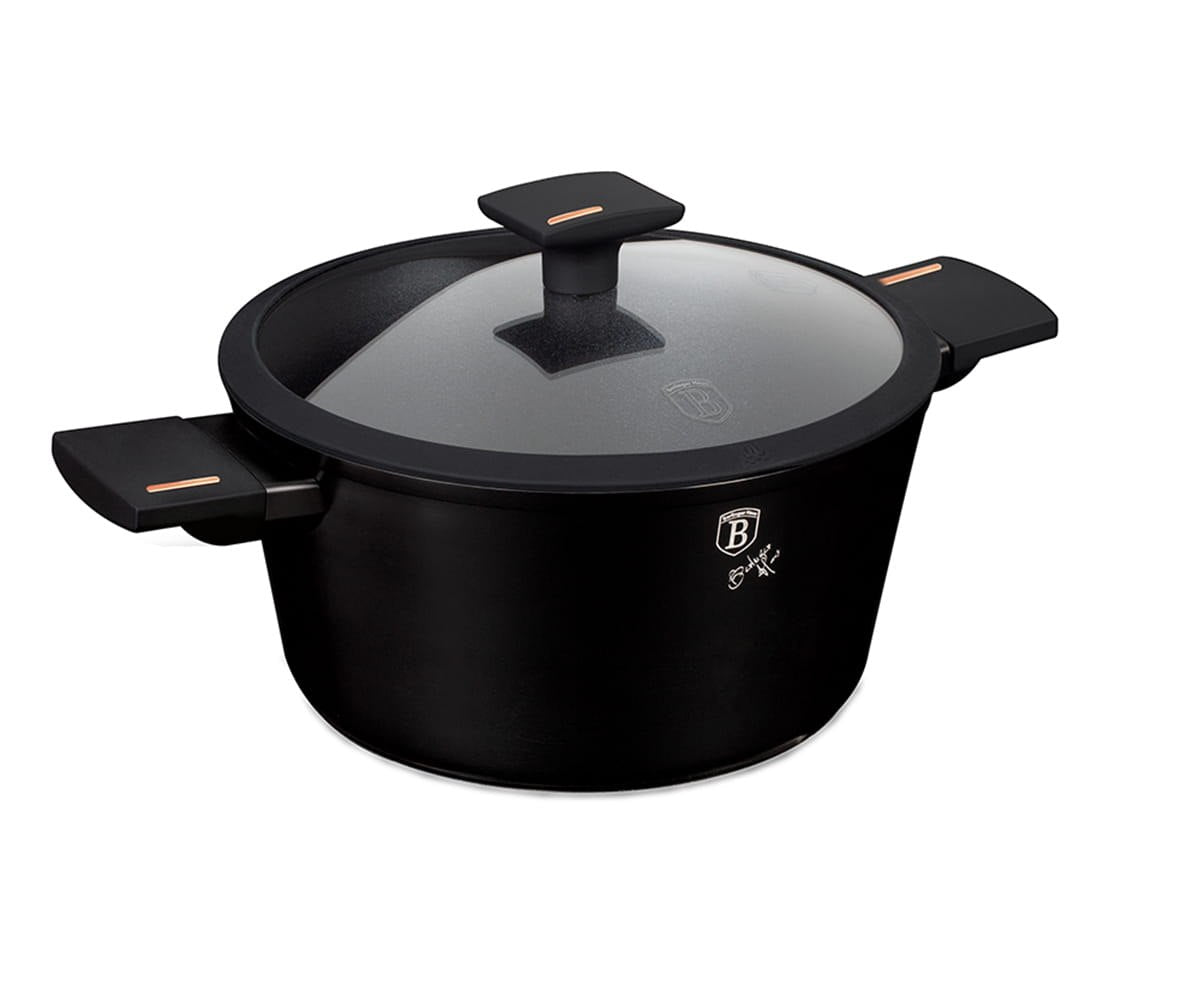 puodų rinkinys su stikliniais dangčiais